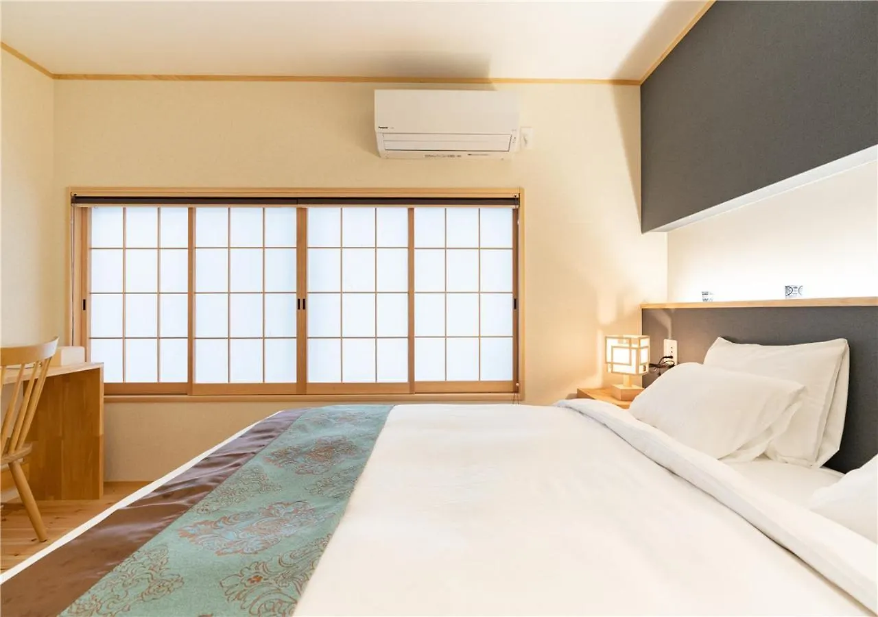 谷町君・星屋・月栖居 京都清水寺二年坂 Japan